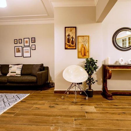Appartamento Spacious And Comfy 2Br In The Heart Of Cihangir Provincia di Provincia di Istanbul Esterno foto