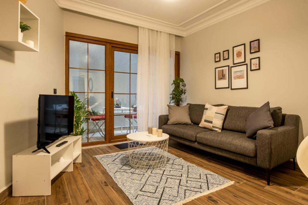 Appartamento Spacious And Comfy 2Br In The Heart Of Cihangir Provincia di Provincia di Istanbul Esterno foto