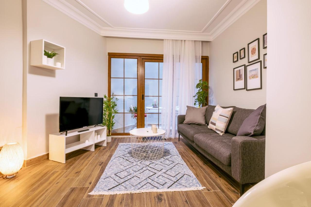 Appartamento Spacious And Comfy 2Br In The Heart Of Cihangir Provincia di Provincia di Istanbul Esterno foto